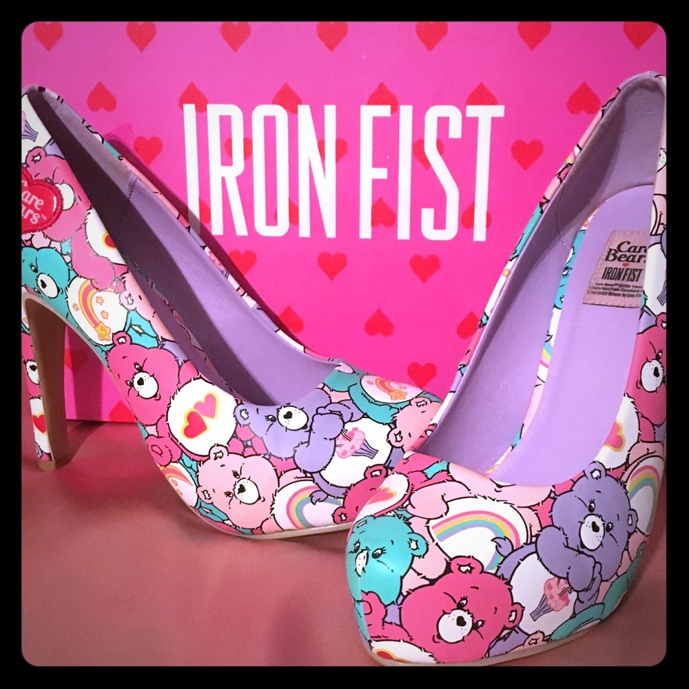 💕Iron Fist Care Bears Print Heels!💕